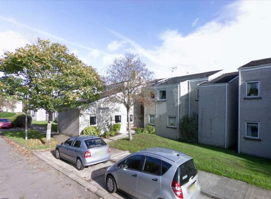 Refurbishing sheltered housing complexes image